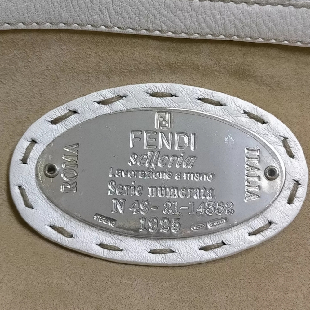 Fendi Selleria White Leather Handbag - Picture 7 of 12
